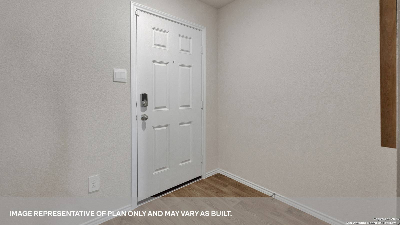 Seguin, TX 78155,1010 INDIAN WAY