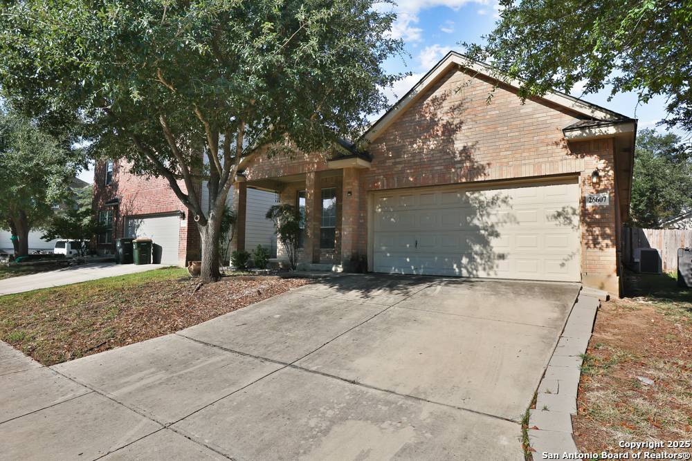 San Antonio, TX 78261,26607 Redstone Hill
