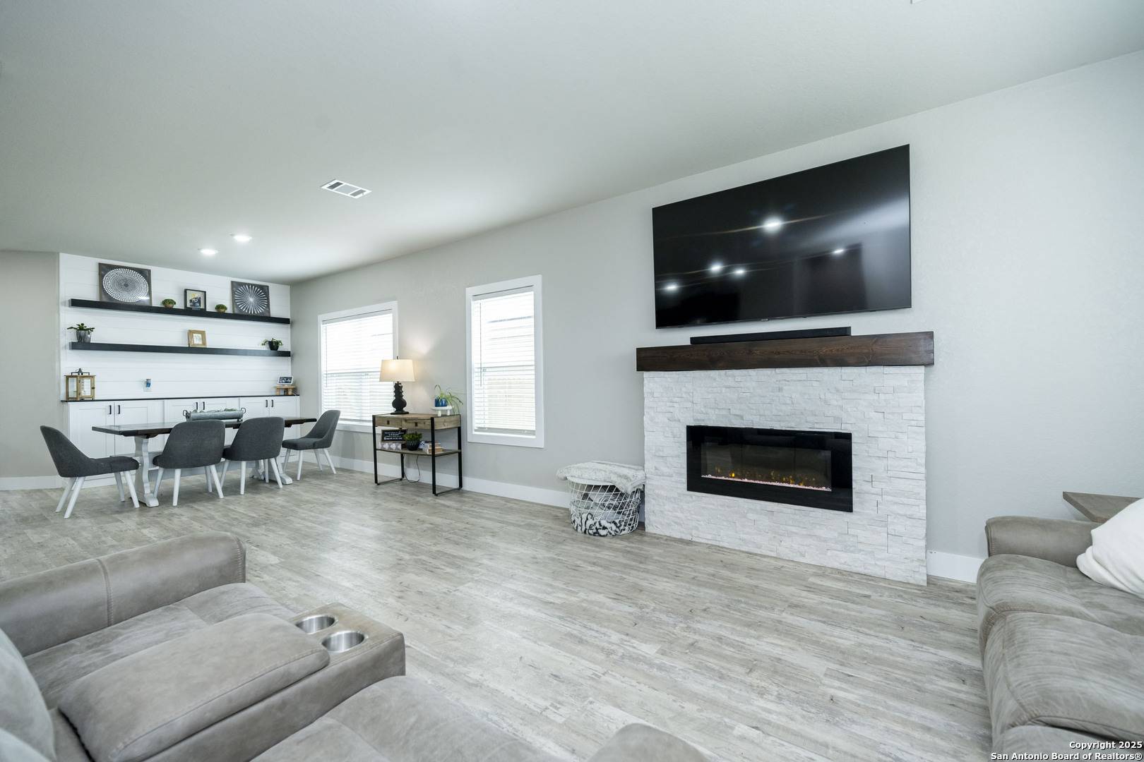 New Braunfels, TX 78130,2057 Meadow Pipit