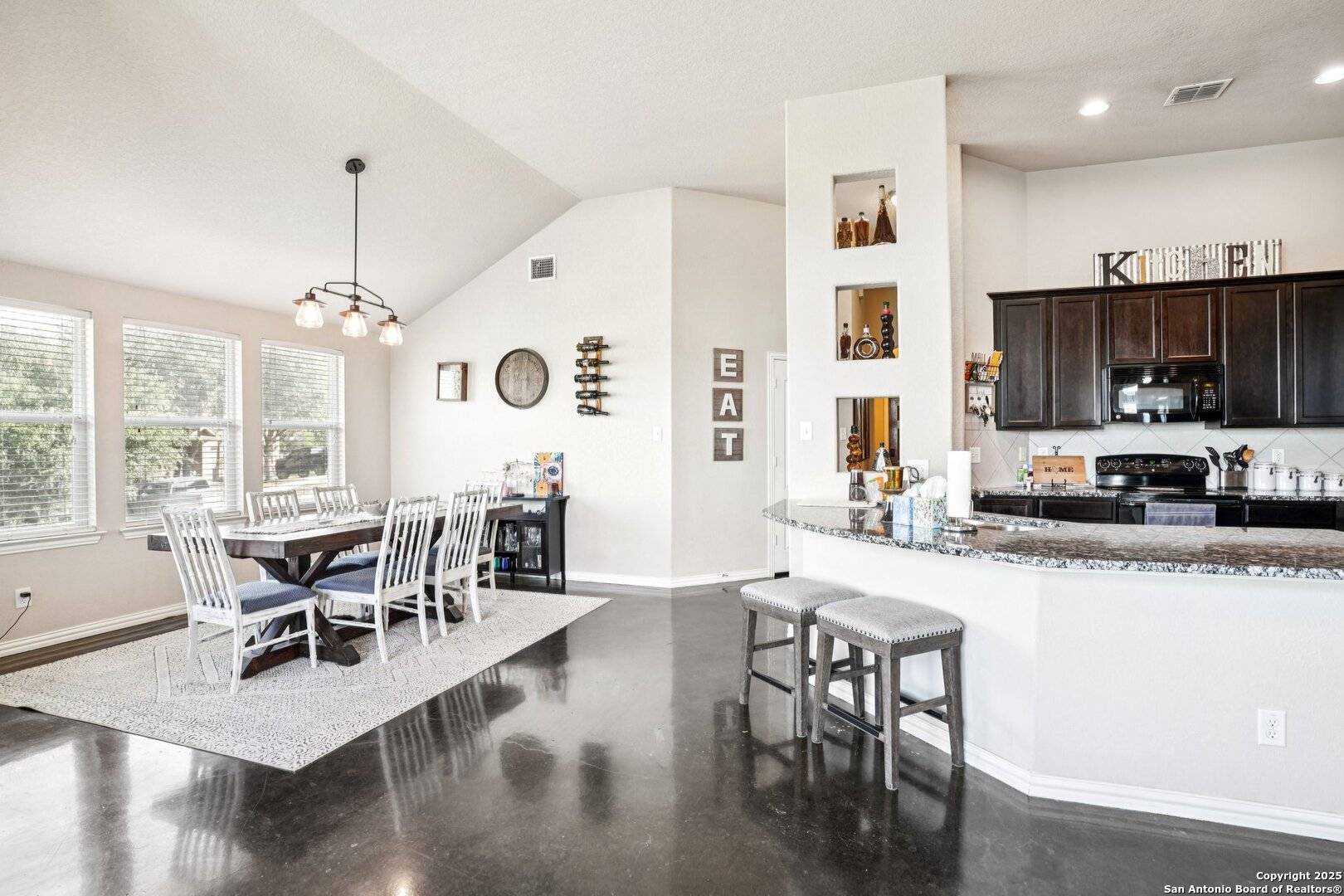 New Braunfels, TX 78132,379 Primrose