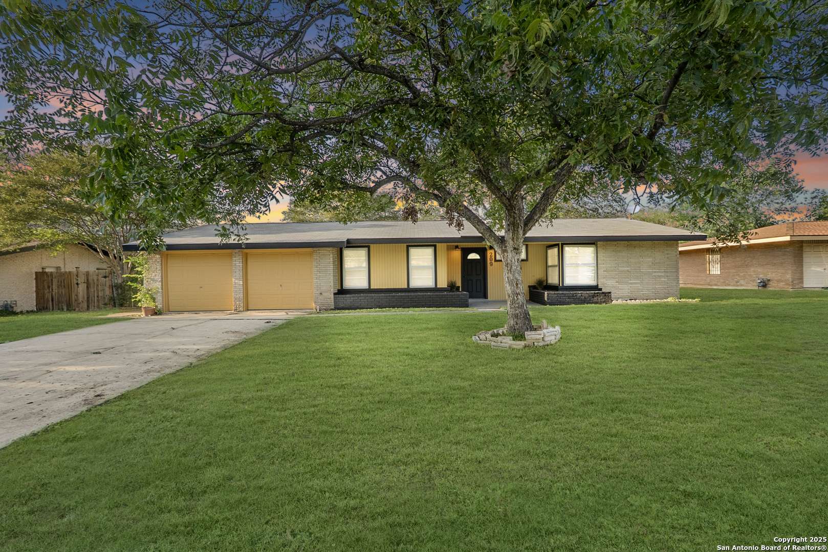 Windcrest, TX 78239,209 Windcrest