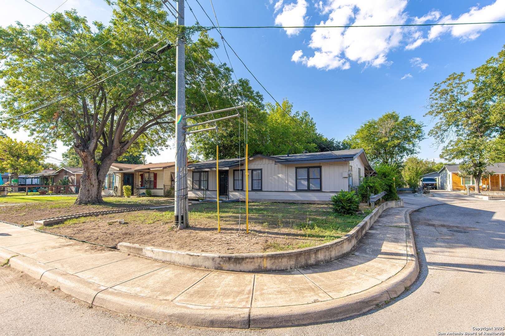 San Antonio, TX 78214,403 Ranmar