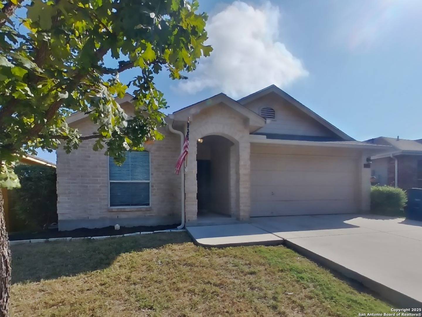 New Braunfels, TX 78130,332 Hummingbird