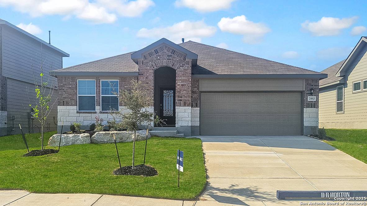 San Antonio, TX 78266,21013 Stonework Spur