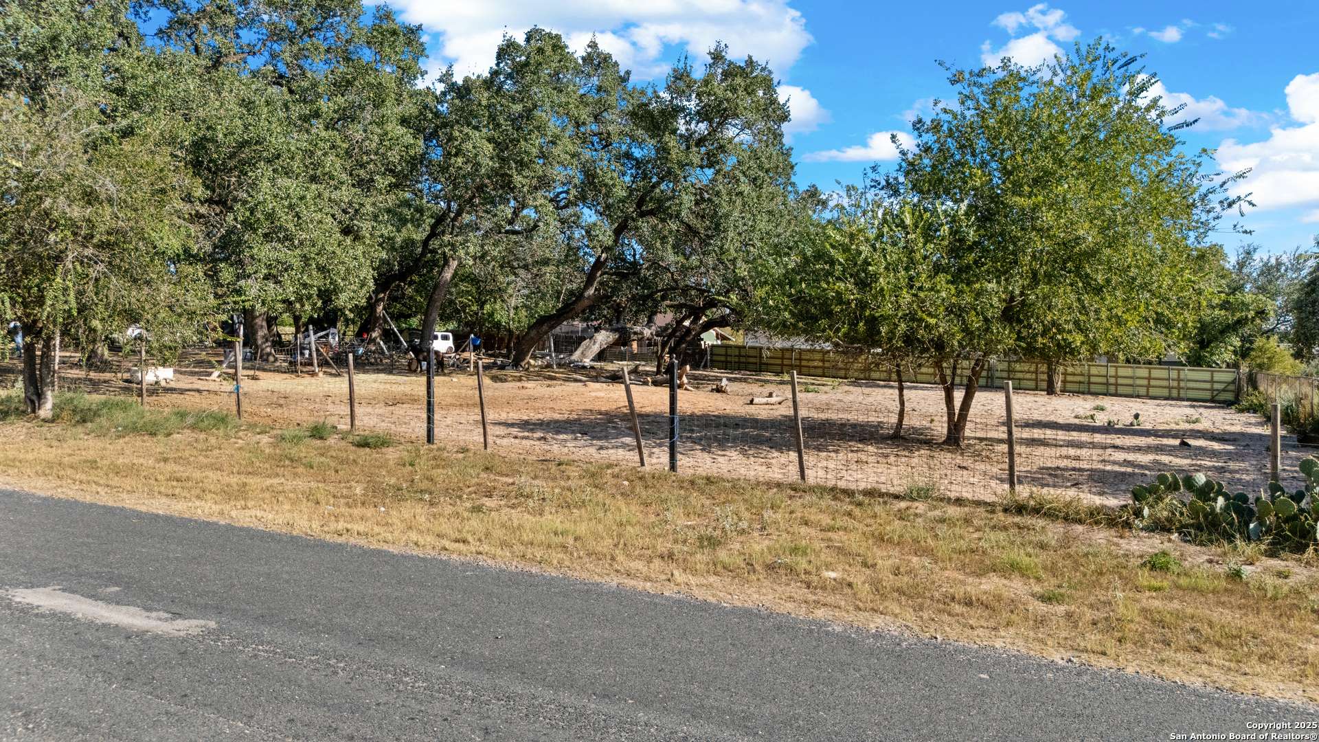 Poteet, TX 78065,335 Viewpoint Drive