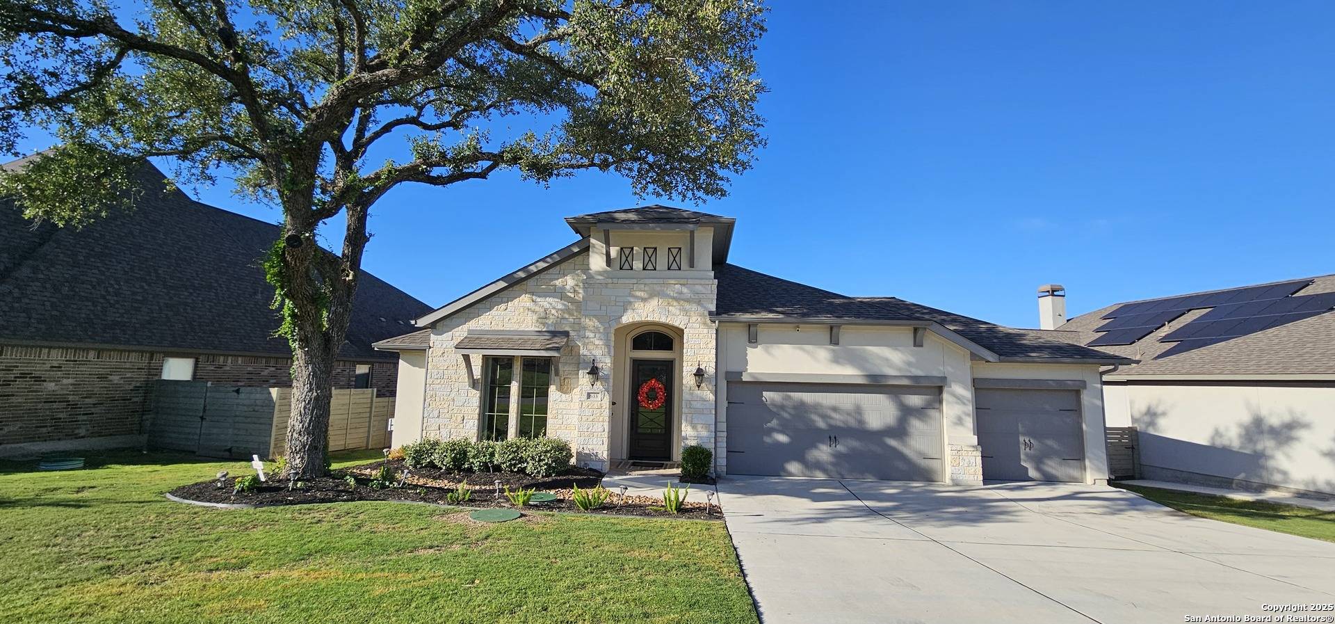 New Braunfels, TX 78132,633 Vale