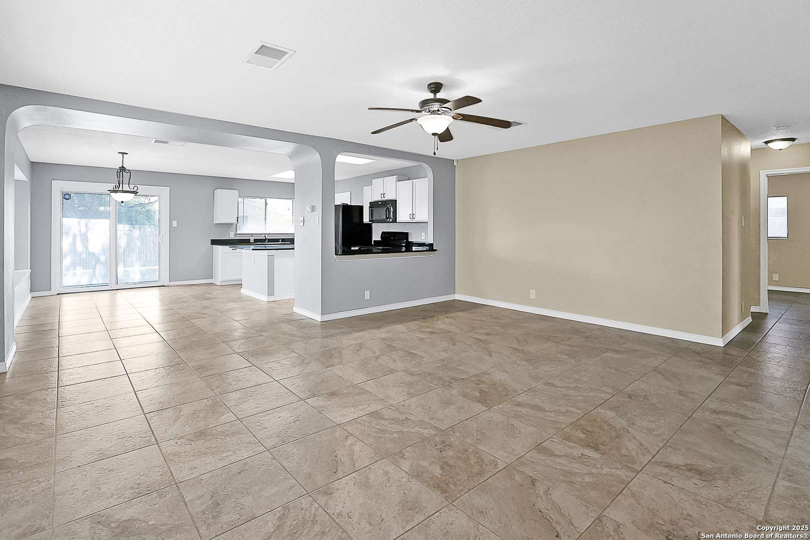 New Braunfels, TX 78130,1086 Stone Hollow