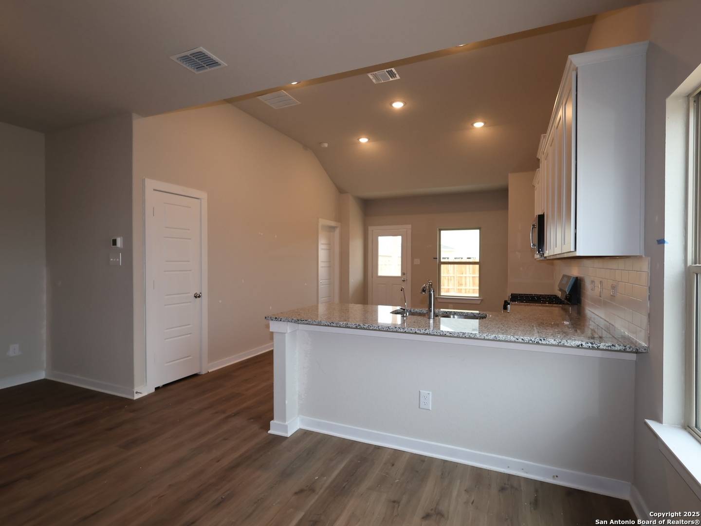 San Antonio, TX 78253,6702 Red Buffalo Trail