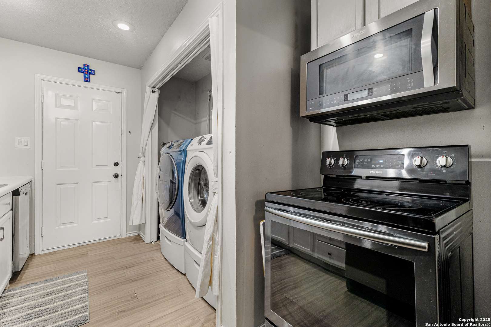 San Antonio, TX 78211,235 Mohawk