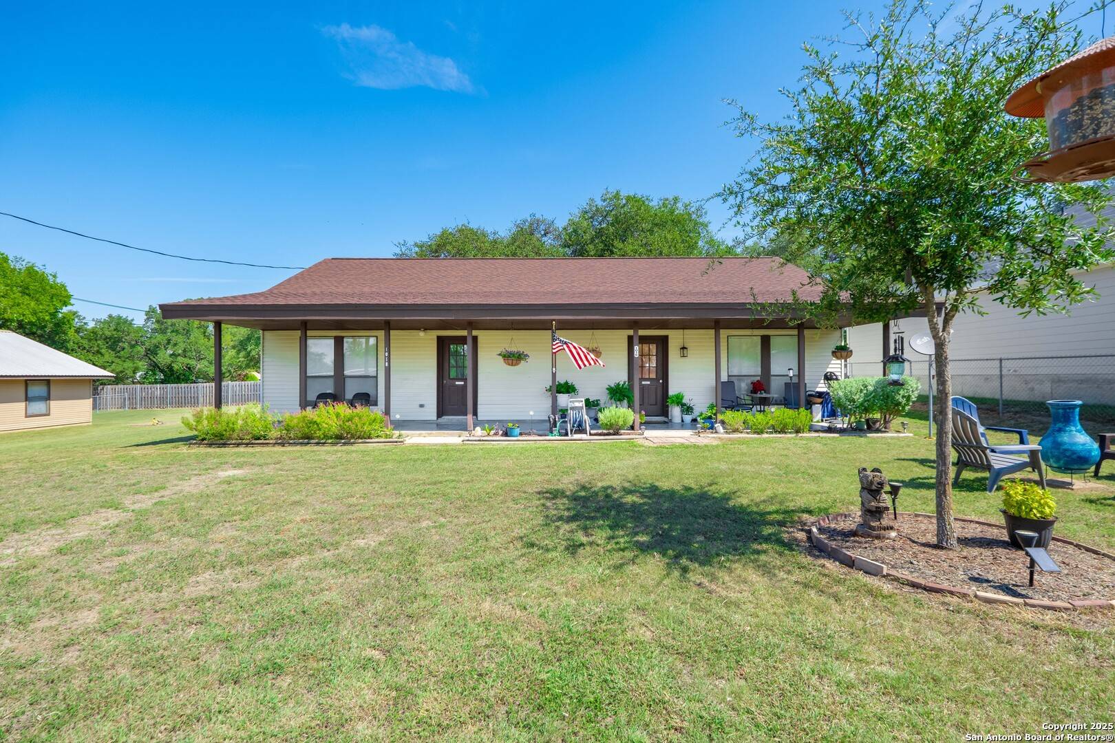 Blanco, TX 78606,1016-1022 13th St