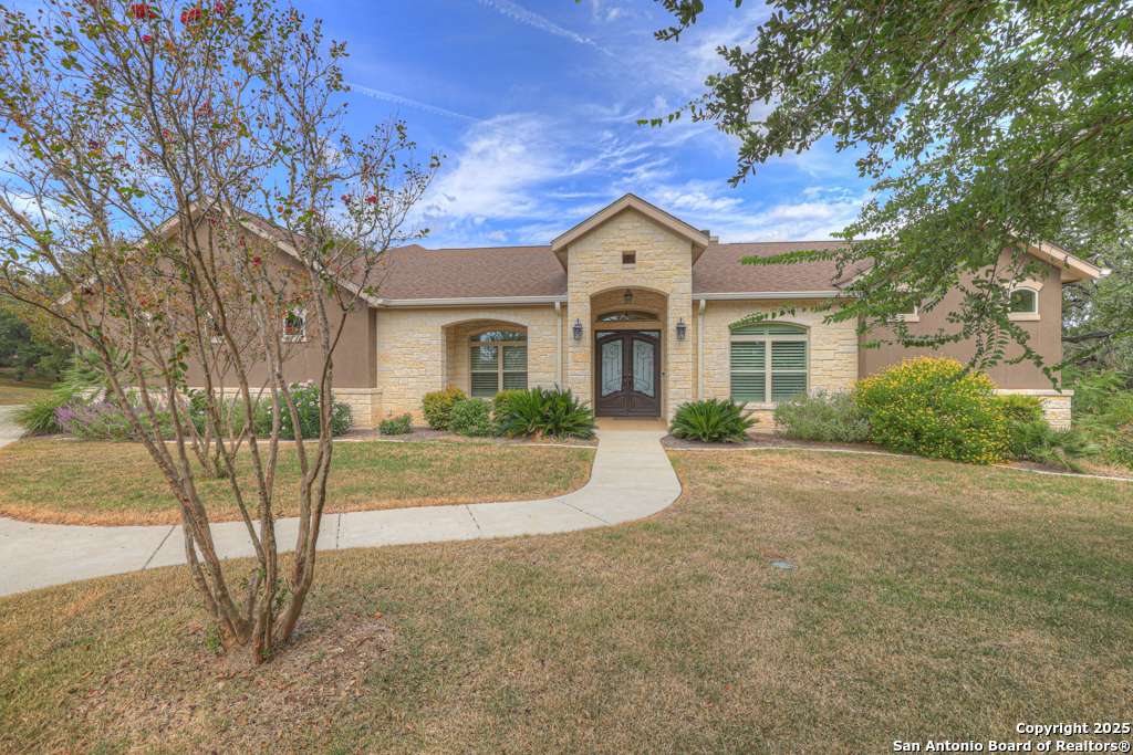 New Braunfels, TX 78132,475 River Chase Way