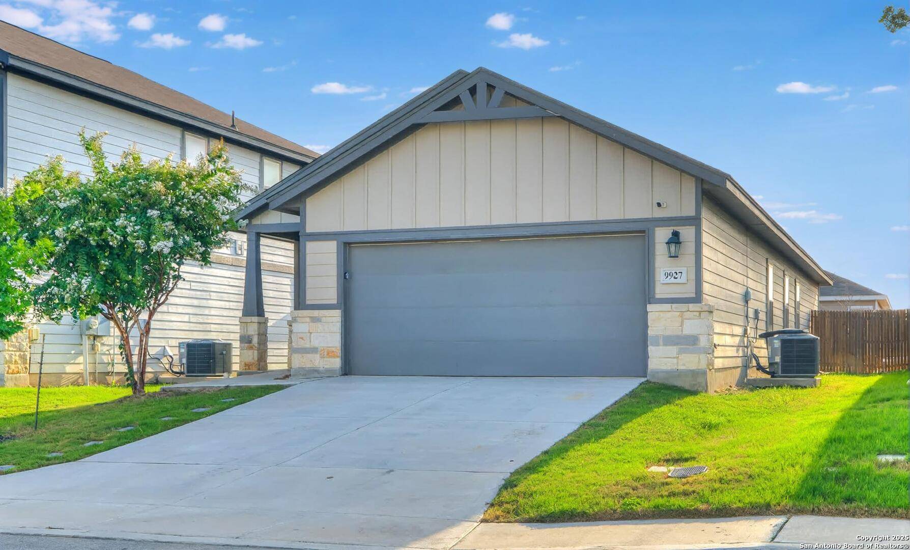 San Antonio, TX 78224,9927 Rancho Real