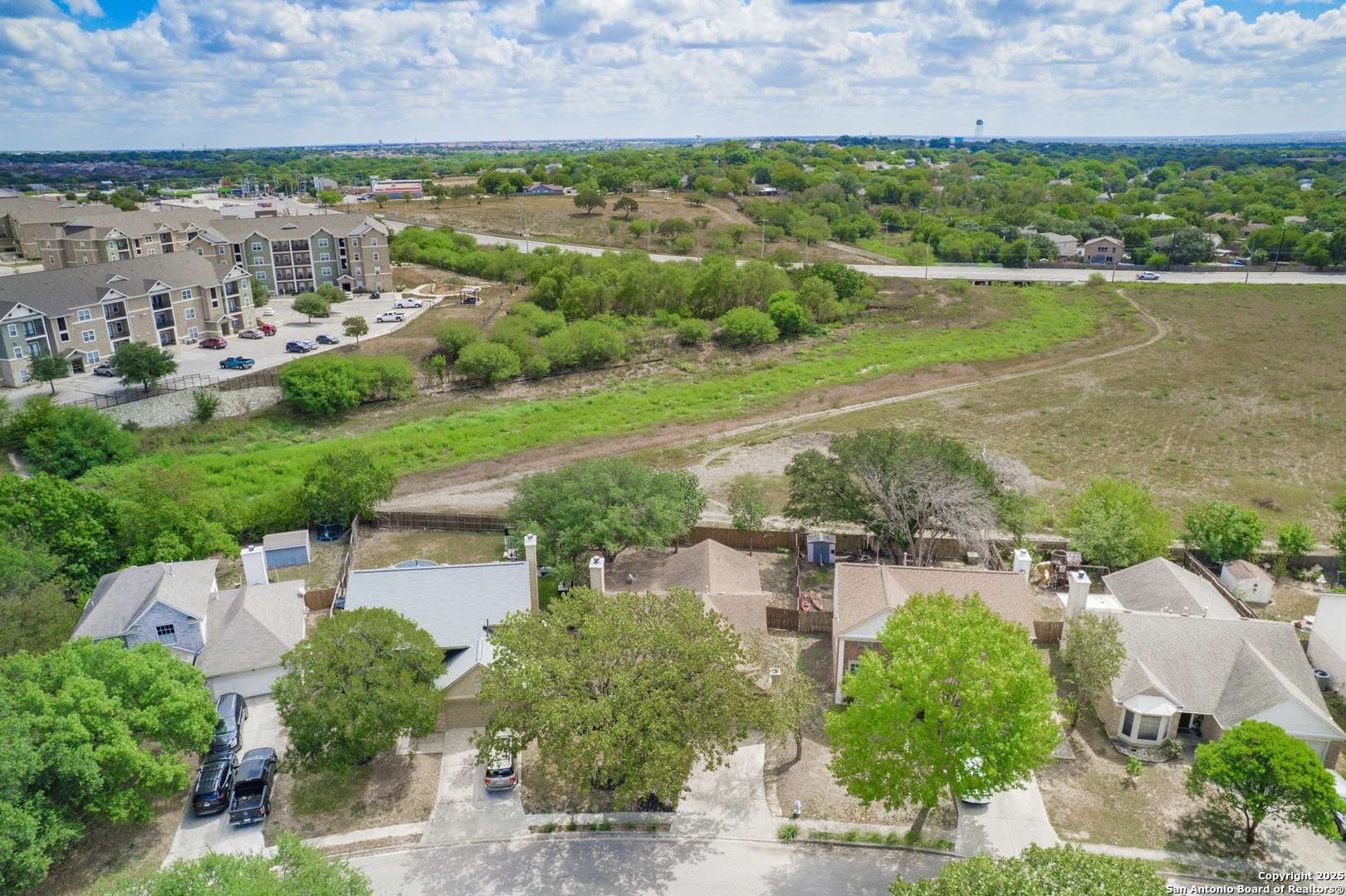 Converse, TX 78109,10426 Mustang