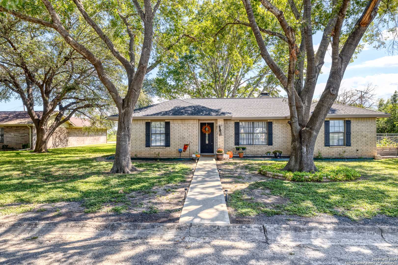 Uvalde, TX 78801,101 S. Bluebonnet Dr.