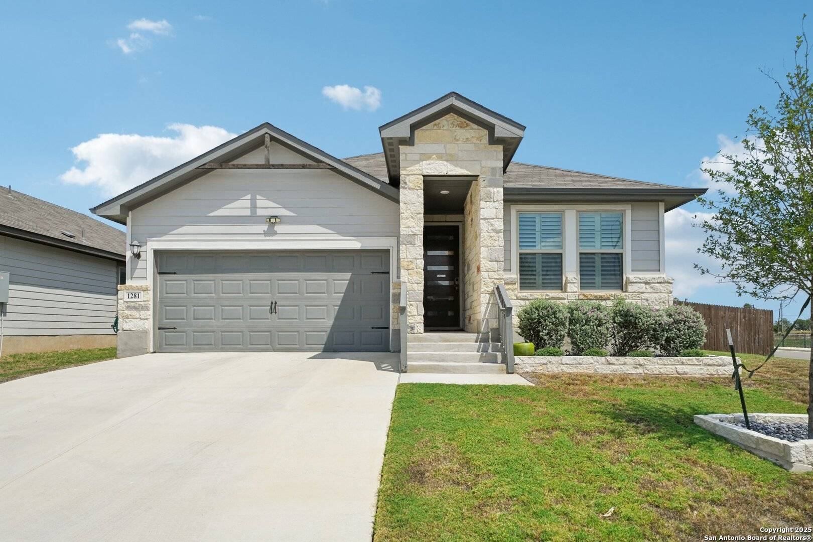 New Braunfels, TX 78130,1281 Carl