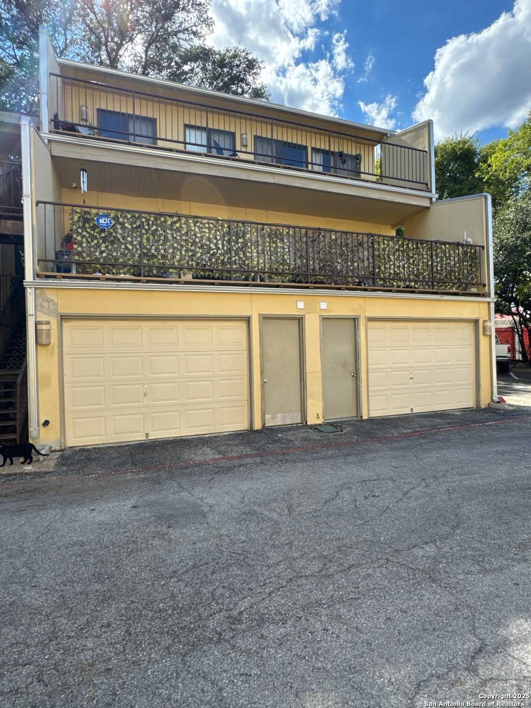 San Antonio, TX 78240,8642 Fredericksburg UNIT 506