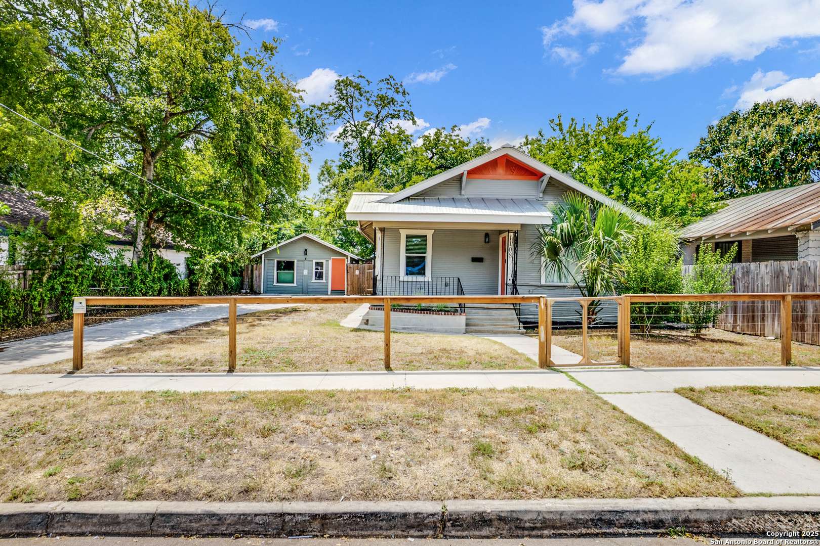 San Antonio, TX 78202,1108 Center