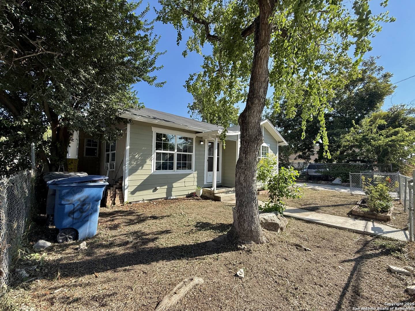 San Antonio, TX 78214,105 Terrell Ave