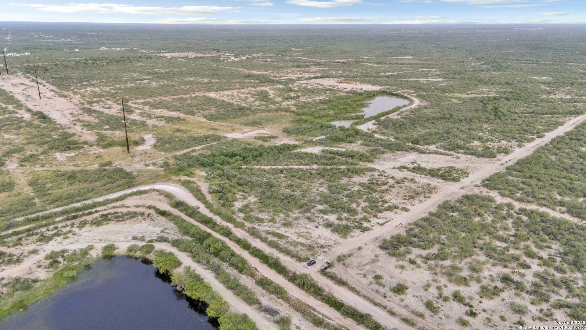 Laredo, TX 78046,26 ACRES ABST 4 Mangana Hein
