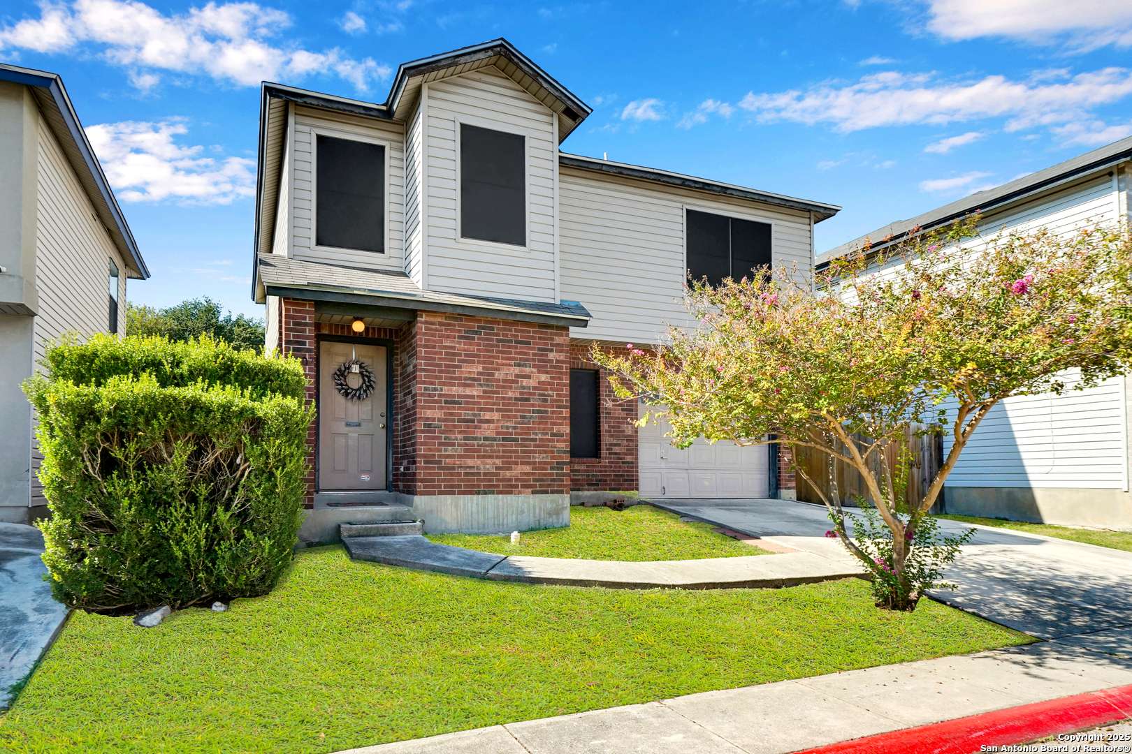 San Antonio, TX 78240,8907 Breezefield