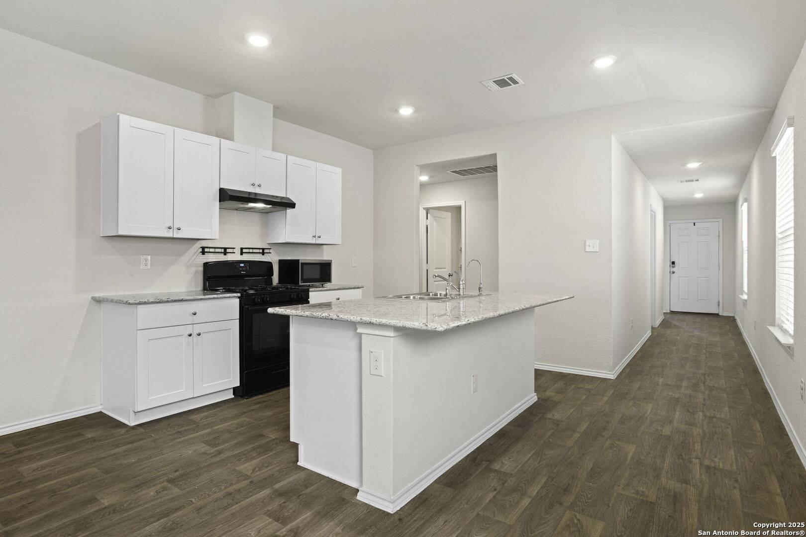 San Antonio, TX 78245,12123 Sampson Creek