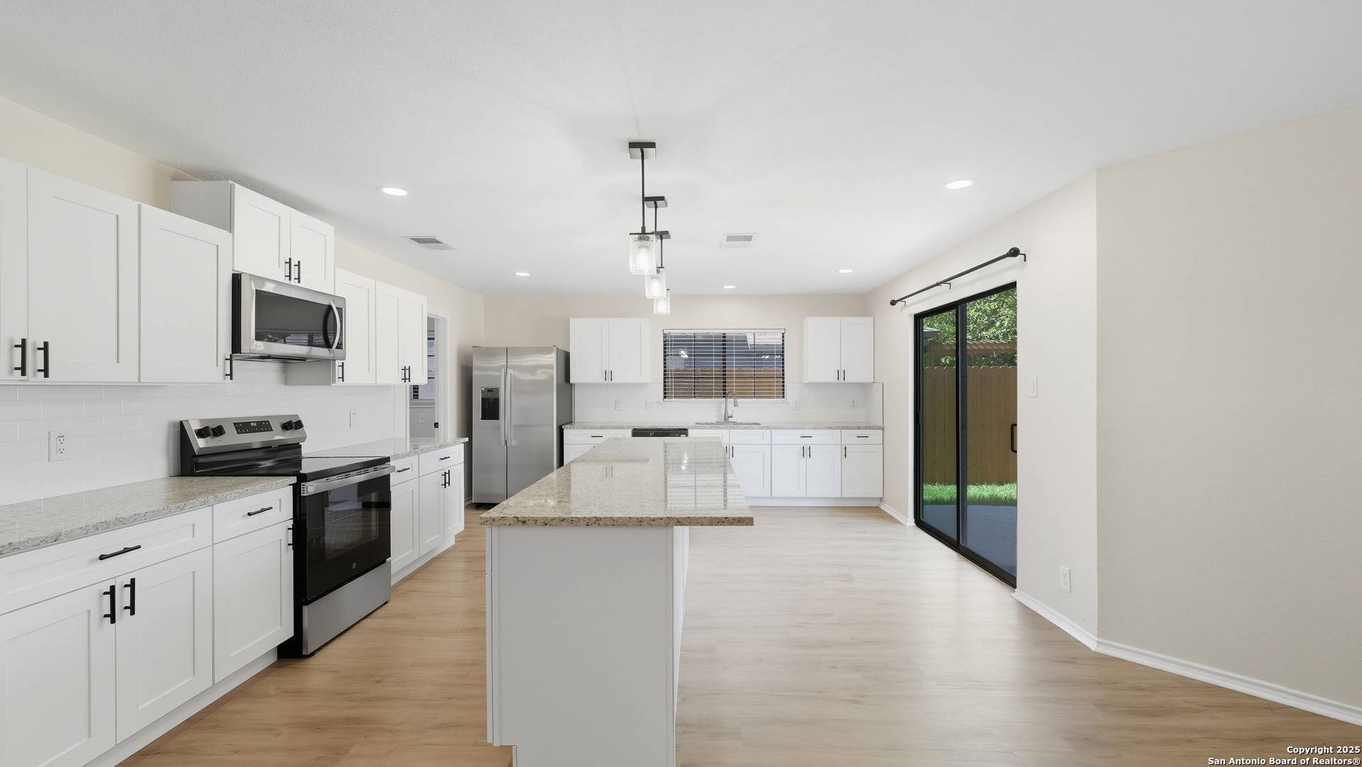 New Braunfels, TX 78130,1073 Stone Hollow