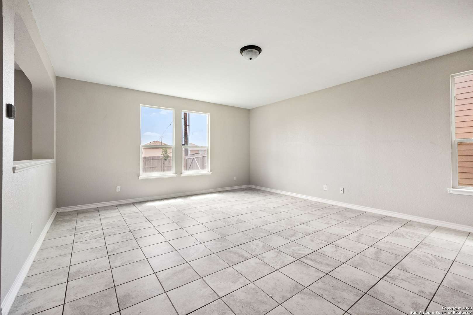 San Antonio, TX 78223,13314 Stetson Tr