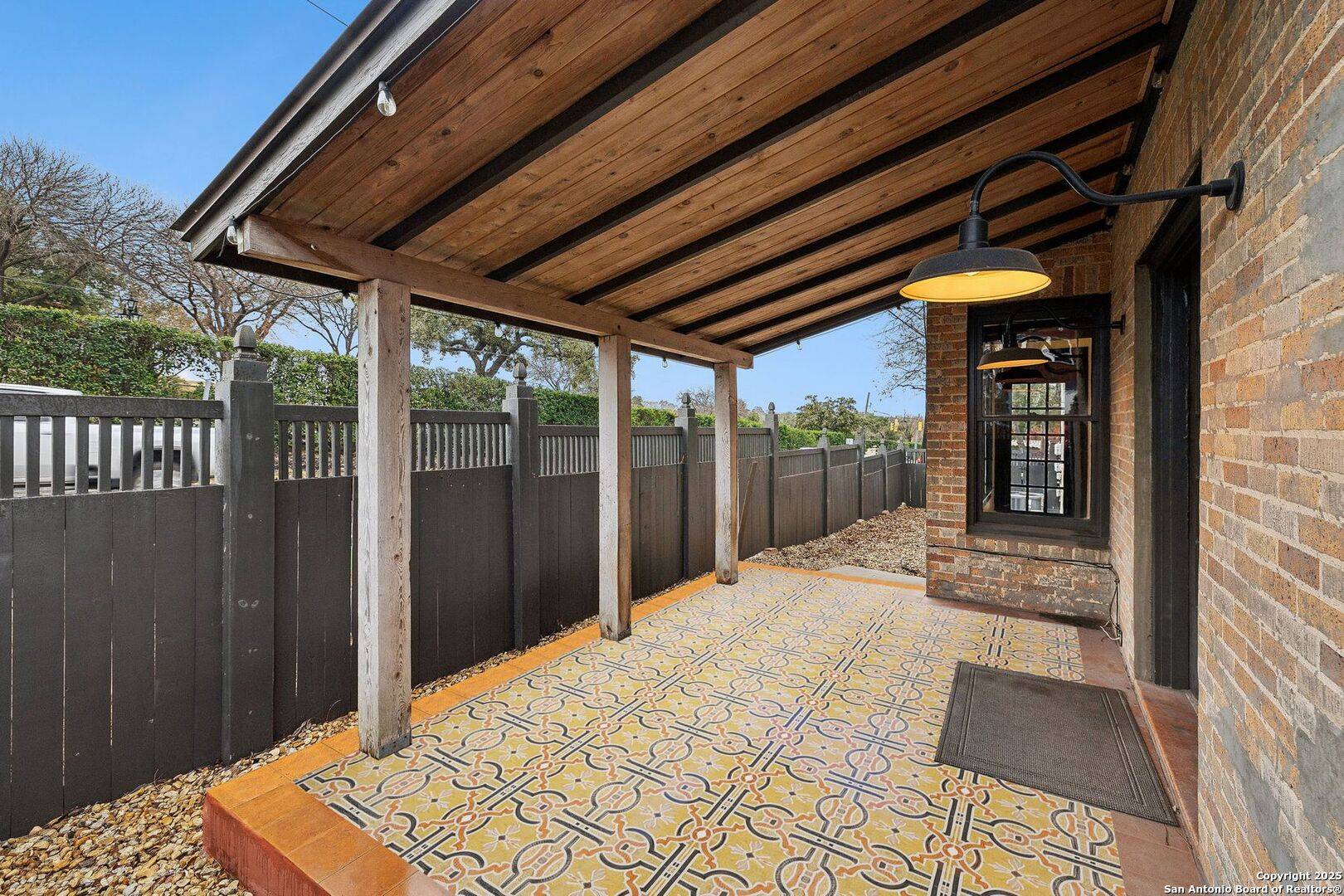 San Antonio, TX 78209,162 Davis Court