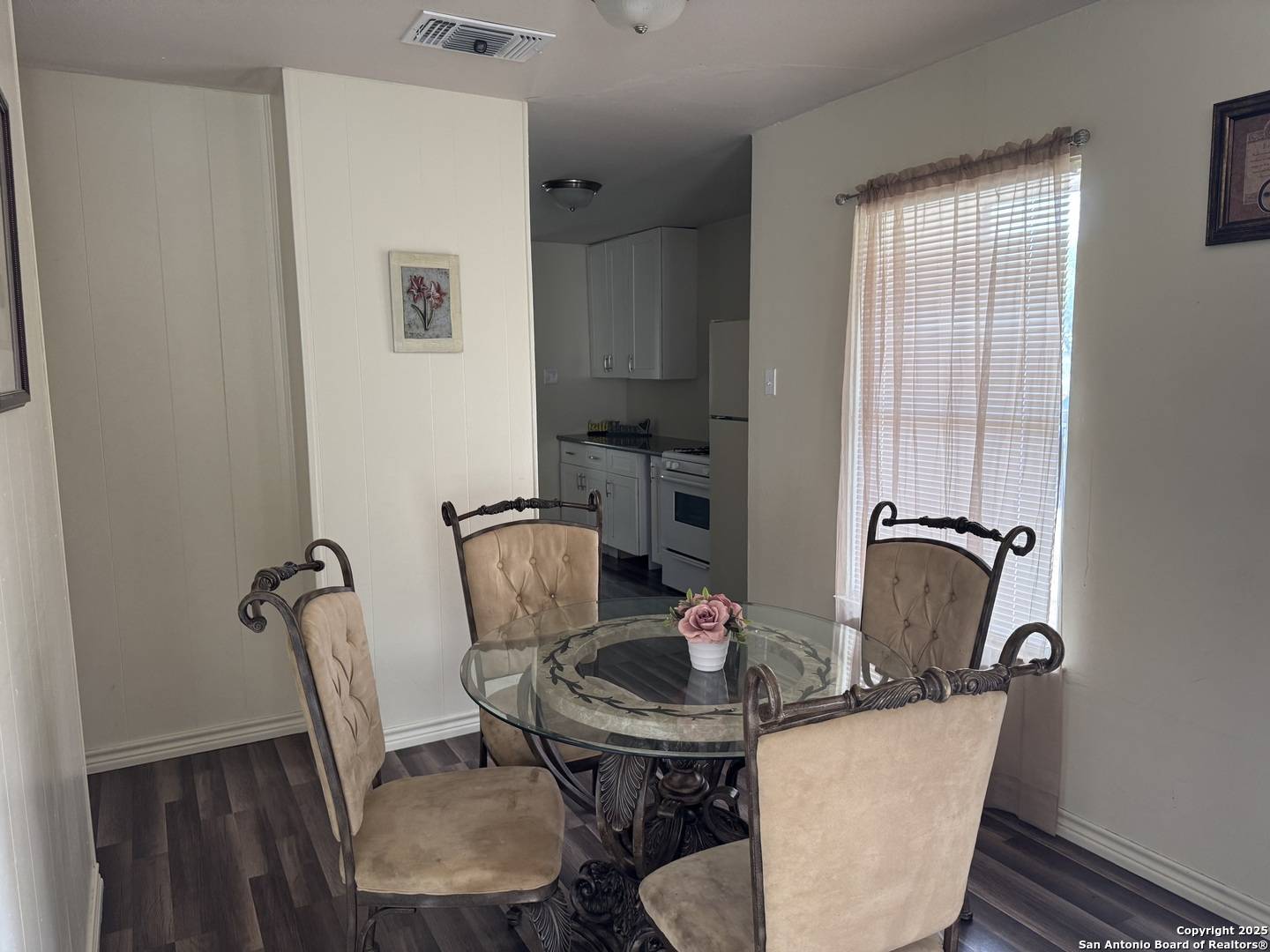 San Antonio, TX 78219,4222 King Krest