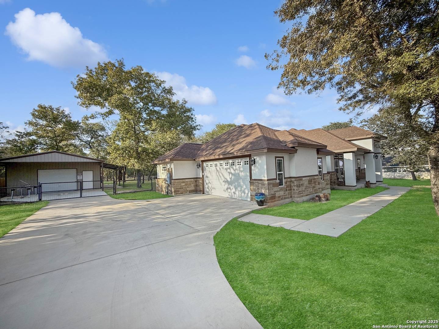 La Vernia, TX 78121,246 Cibolo Way