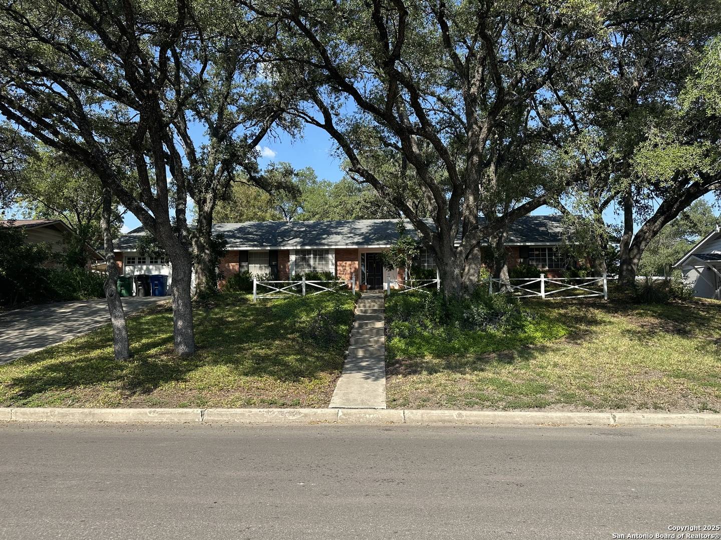 San Antonio, TX 78228,127 HIGHVIEW DR