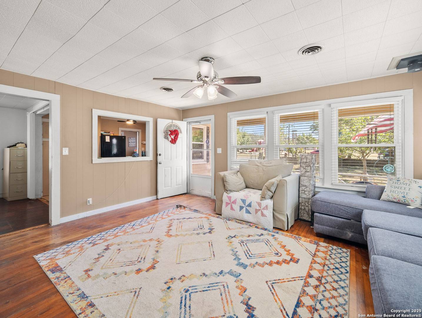 Kerrville, TX 78028,608 Ross