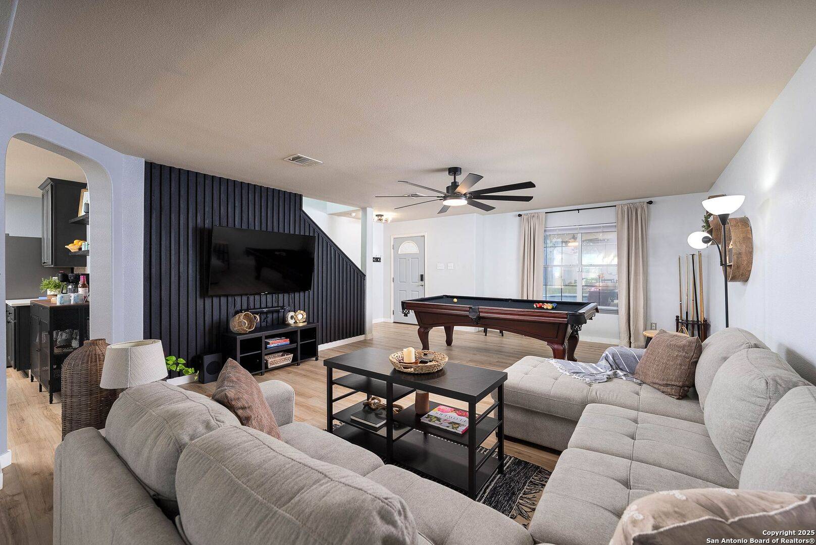 San Antonio, TX 78251,9811 Magnolia