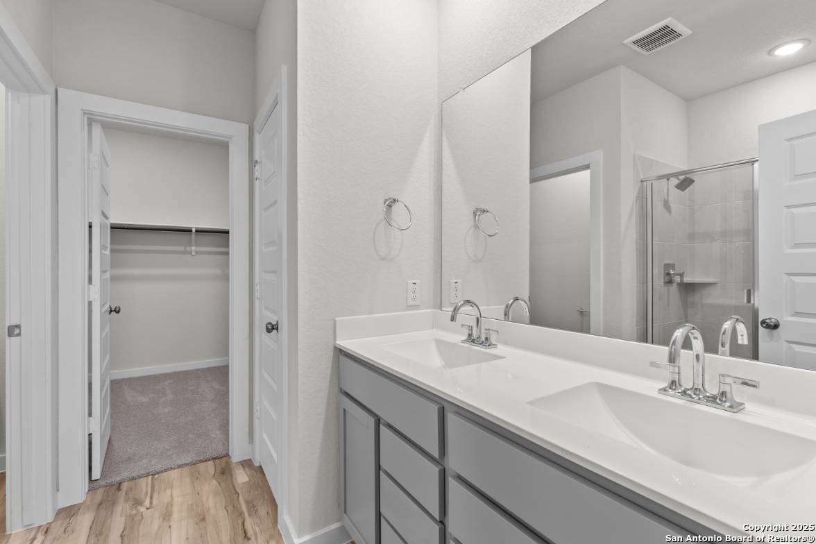 New Braunfels, TX 78130,4359 HOBBITON WAY