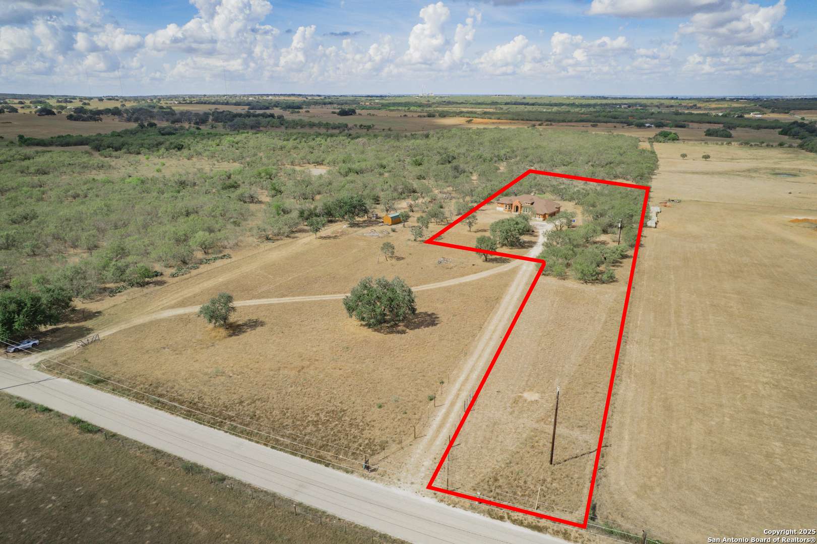 Adkins, TX 78101,1427 County Road 323