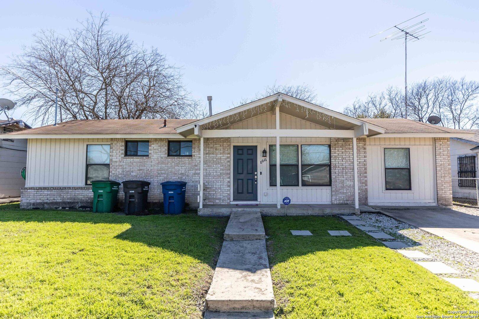 San Antonio, TX 78227-3343,8016 LANDING AVE