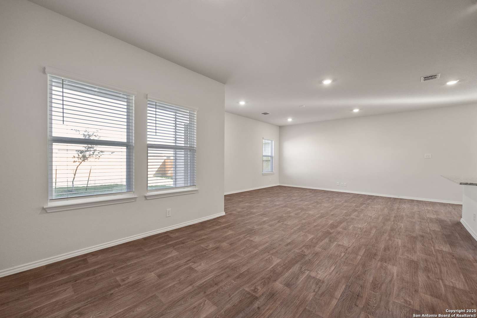 Floresville, TX 78114,120 Chipping