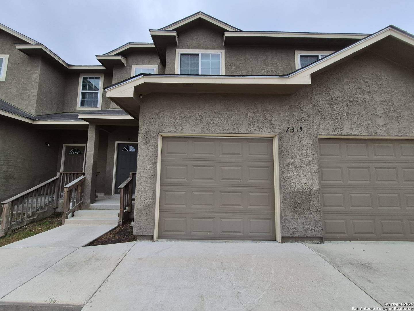 Converse, TX 78109,7315 Colina Way UNIT 103