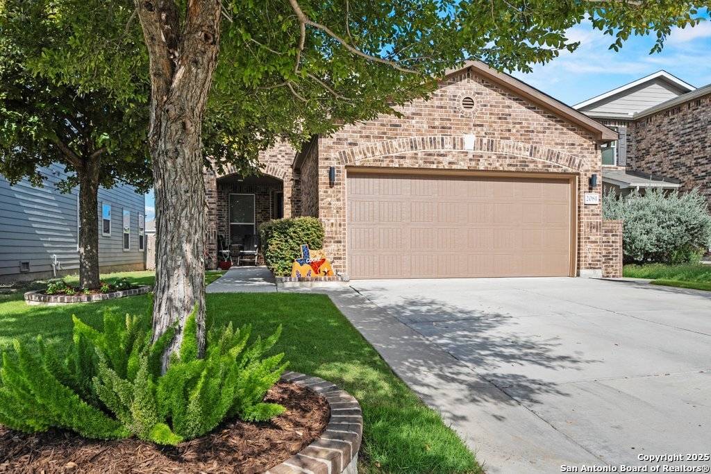 New Braunfels, TX 78130,2081 Brandywine