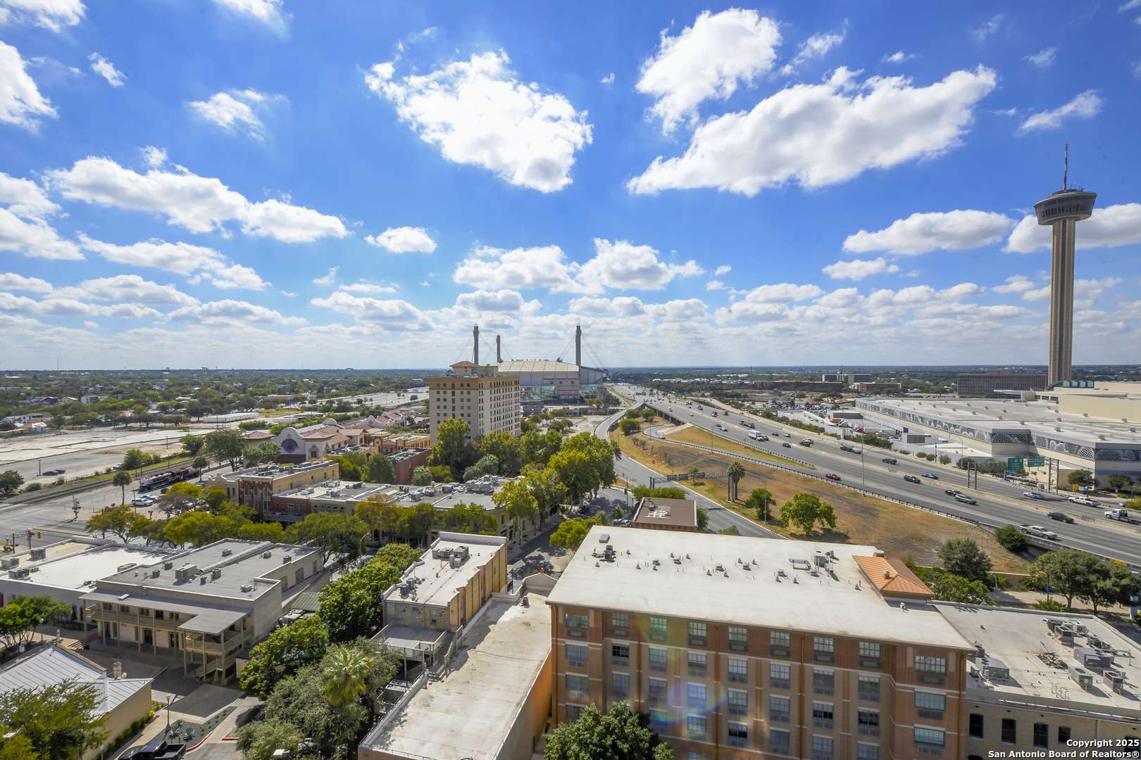 San Antonio, TX 78202,215 Center St UNIT 1307