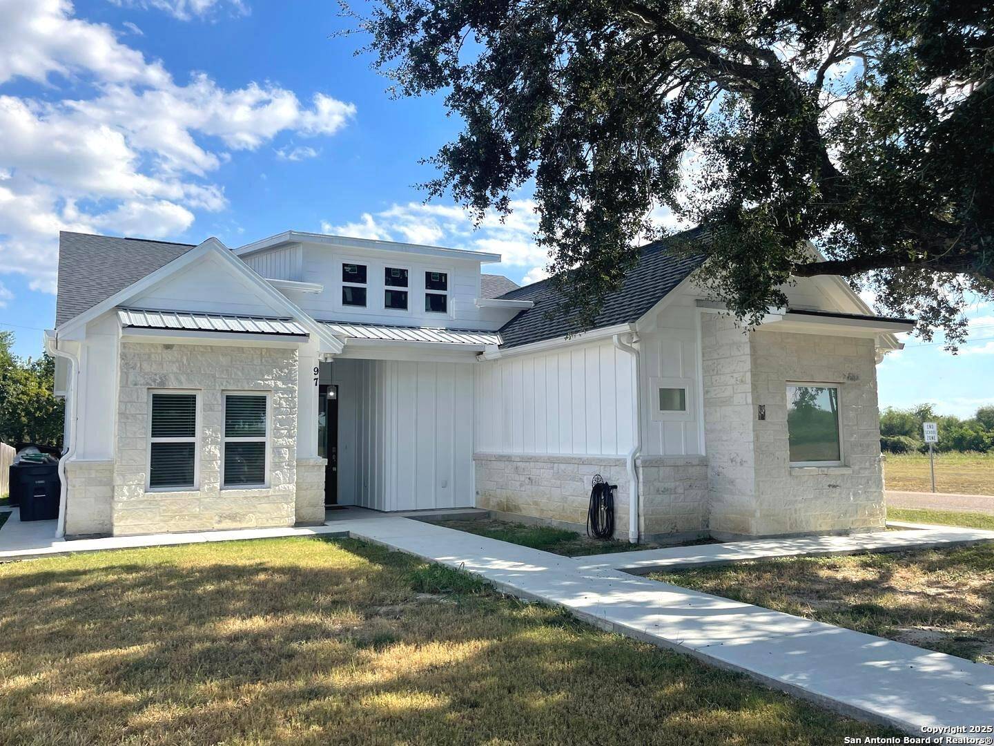 Victoria, TX 77904,97 BERWICK