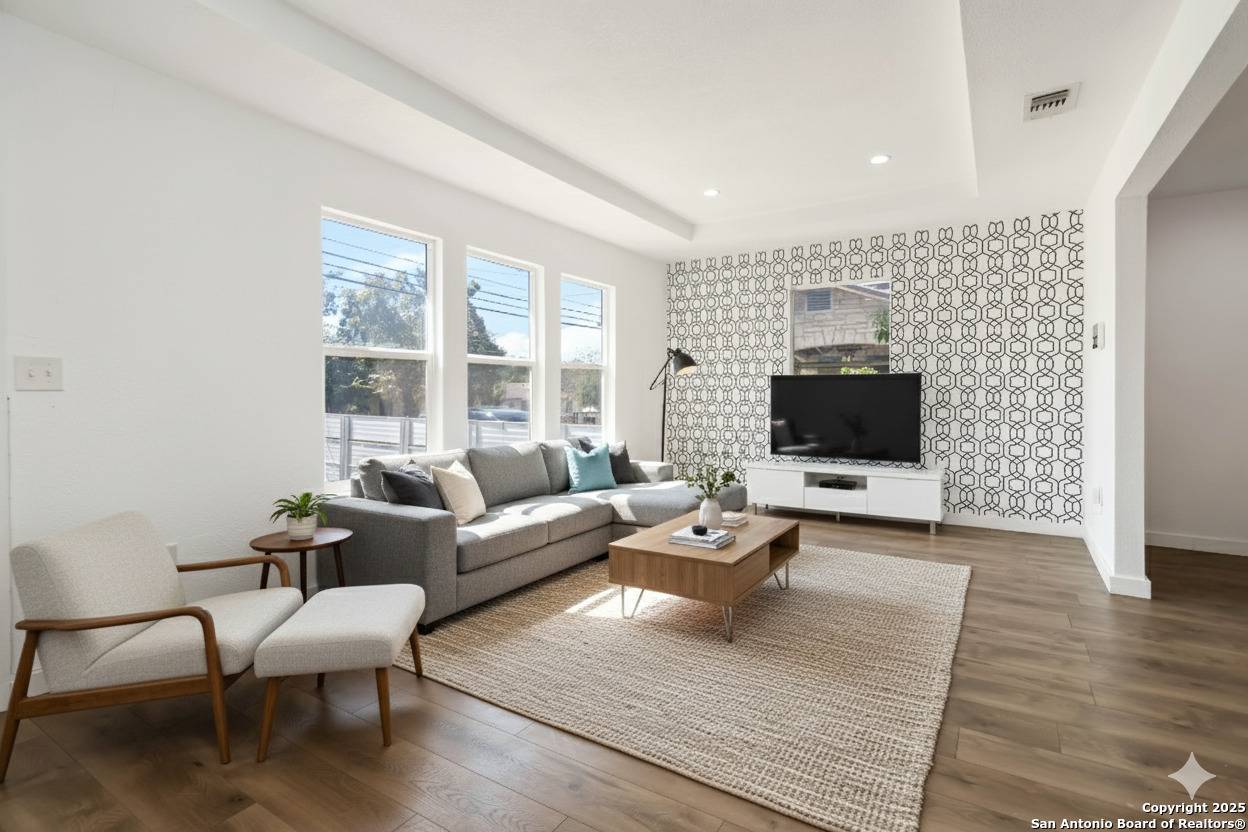 San Antonio, TX 78202,2131 Burnet