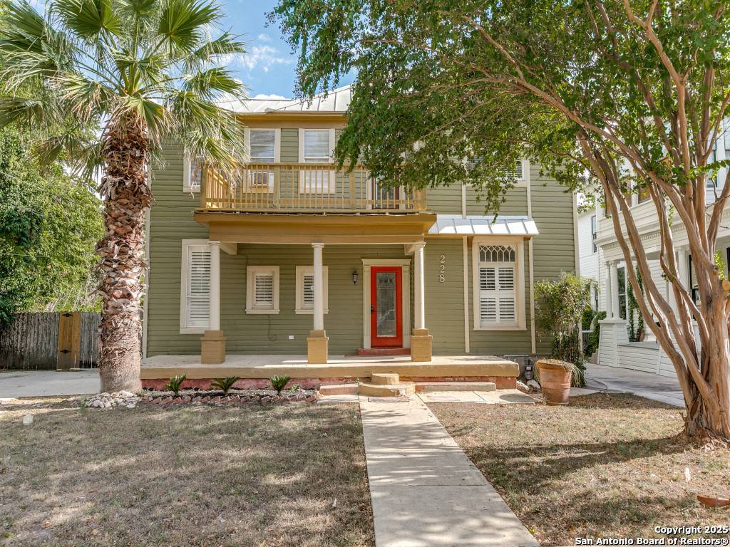 San Antonio, TX 78212,228 W woodlawn