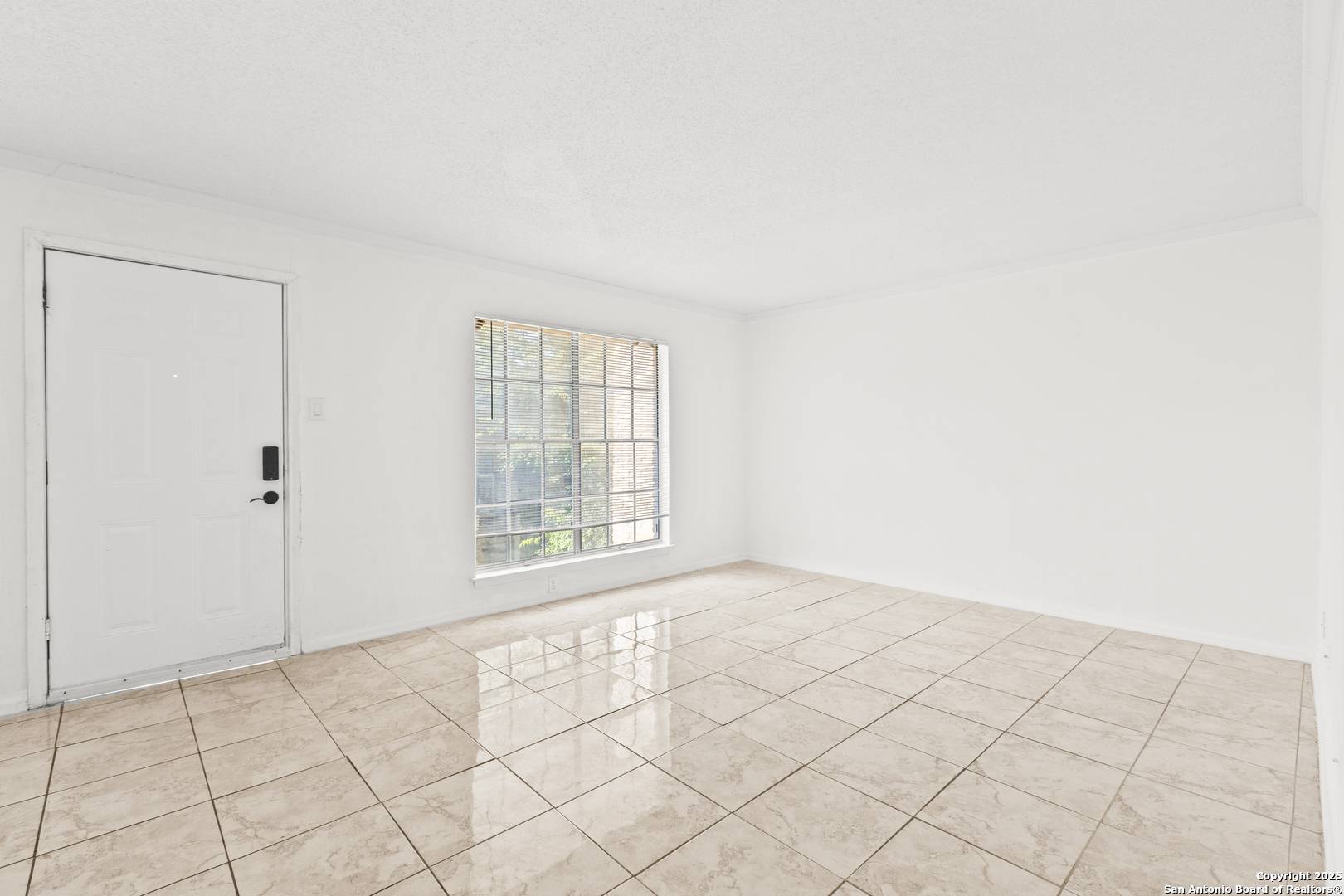 San Antonio, TX 78229,6611 Southpoint UNIT 128