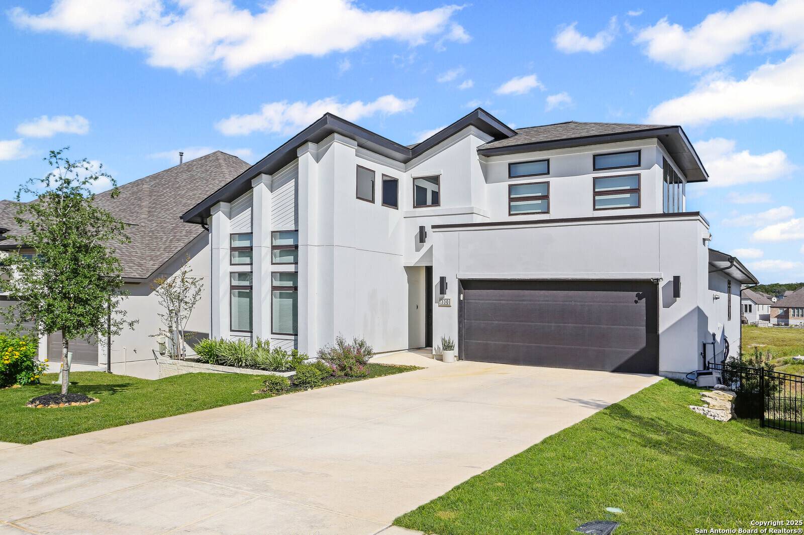 Boerne, TX 78006,330 Navarro