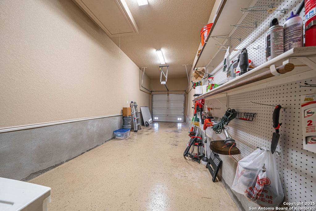 San Antonio, TX 78240,7218 Sunny Day