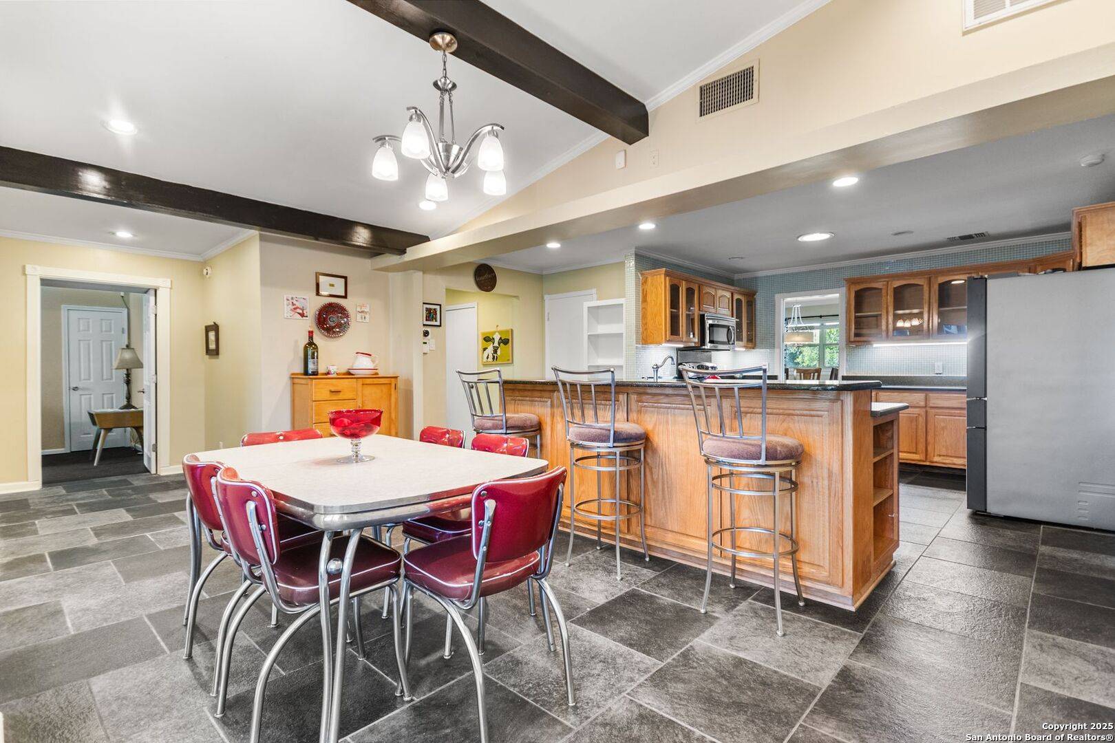 Castle Hills, TX 78213,106 Briarcliff