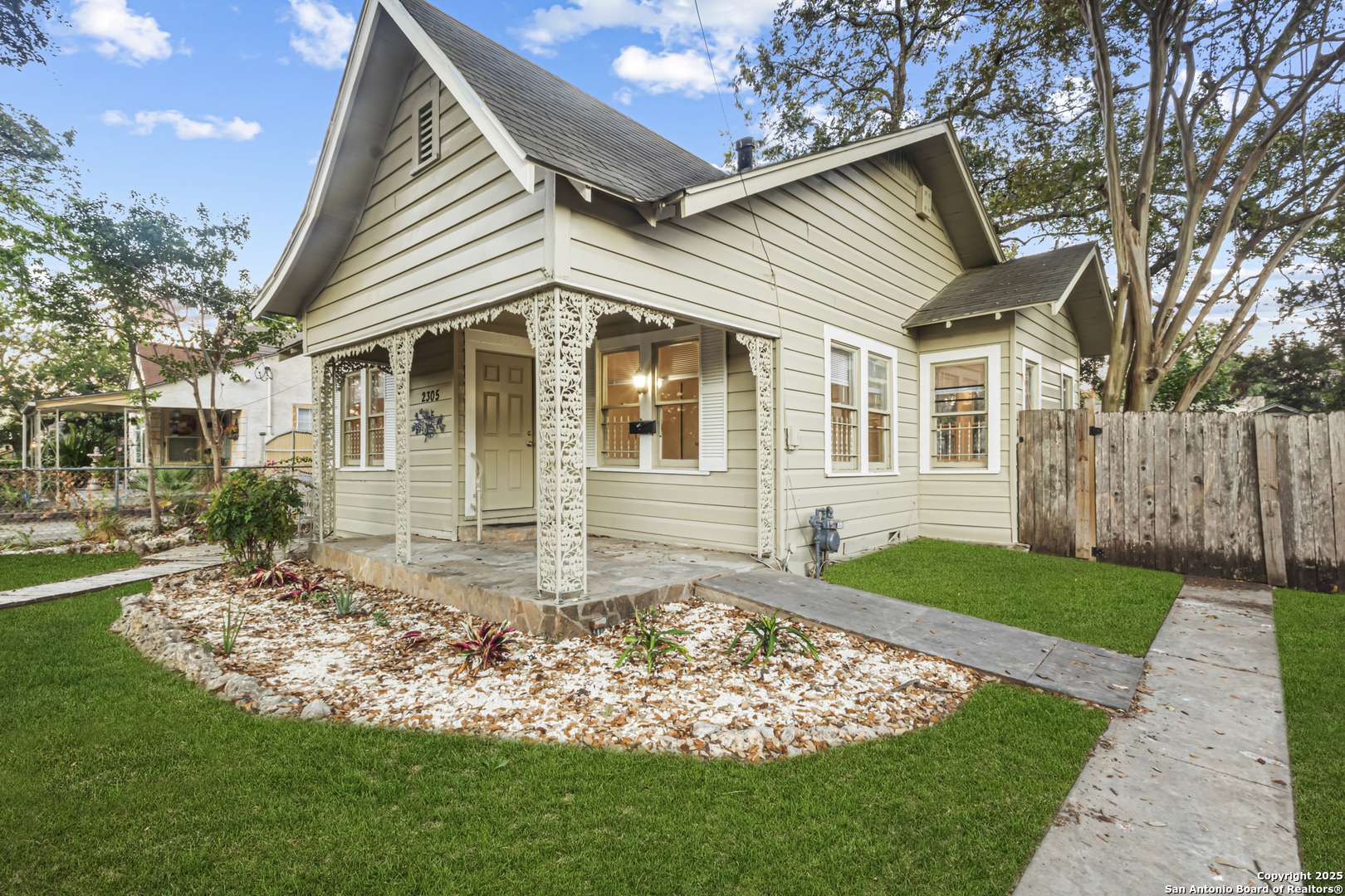 San Antonio, TX 78201,2305 Fresno