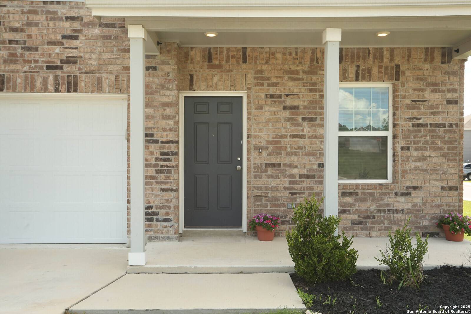 San Antonio, TX 78245,5105 Hydra