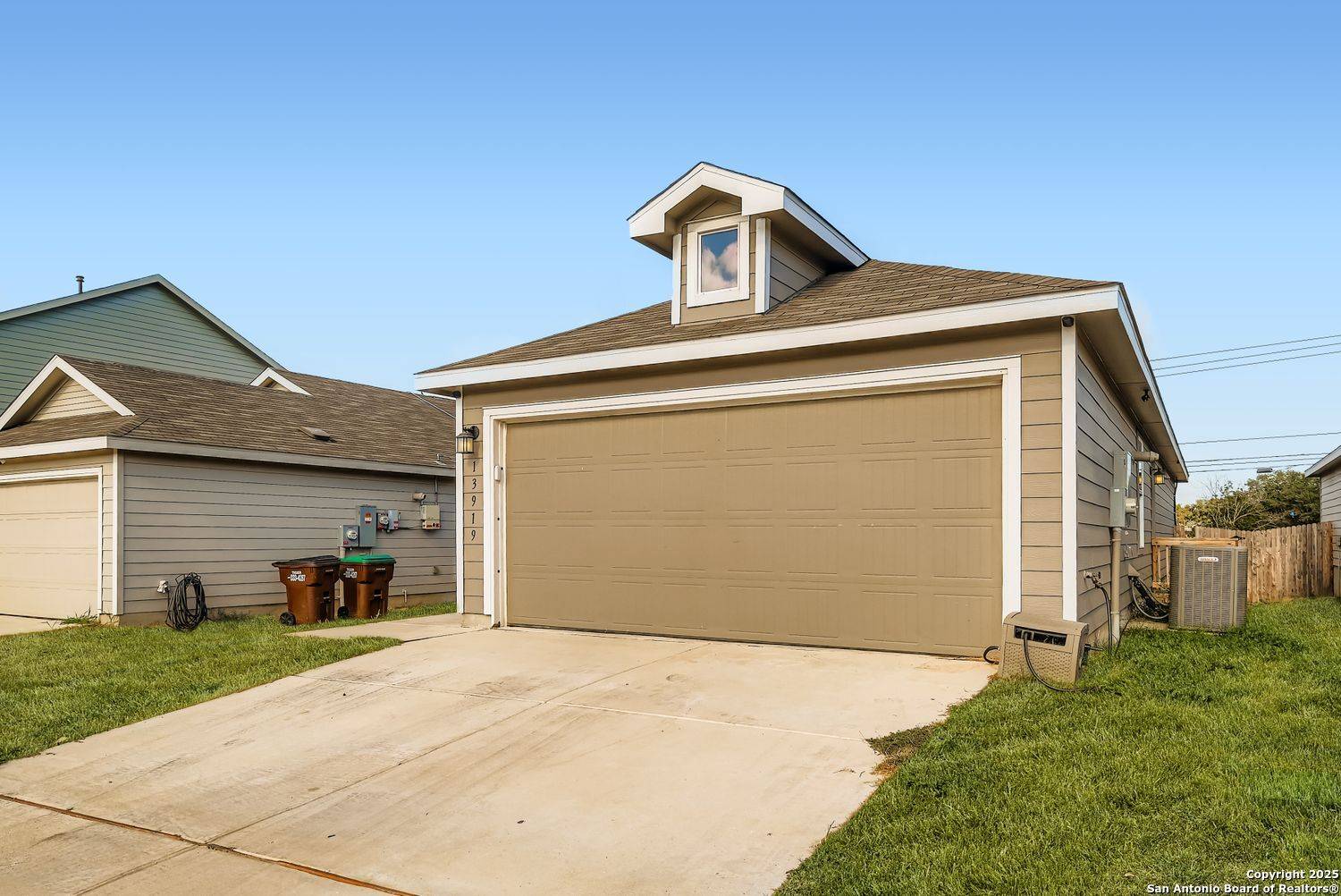 San Antonio, TX 78223,13919 Weir Pl